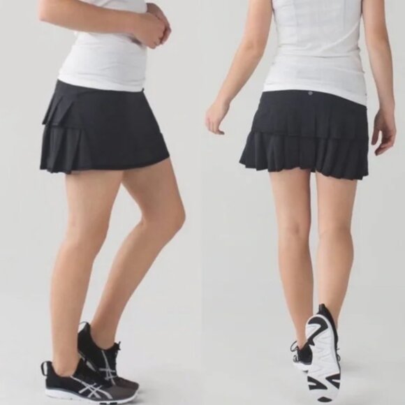 Lululemon Run Pace Setter Skirt in Black with Pleats Shorts - 10 - Picture 2 of 8